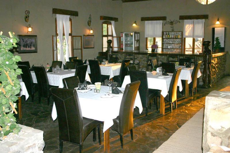 Fort Sesfontein Lodge & Safaris Exterior photo